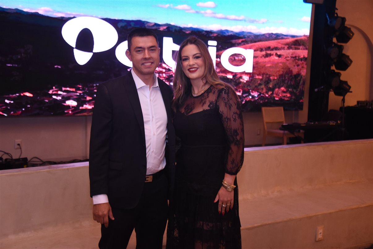 Paulo Cruz, da Air France|KLM, Bianca Ventura, da Latam, Francys Nivas, da Catar Airways, Júnia Amaral e André Dentzien, da Pátria Consolidadora, Cléber Gil e Bianca Schimpl, da Latam