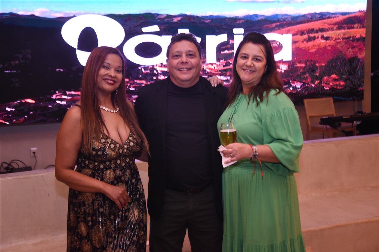 Paulo Cruz, da Air France|KLM, Bianca Ventura, da Latam, Francys Nivas, da Catar Airways, Júnia Amaral e André Dentzien, da Pátria Consolidadora, Cléber Gil e Bianca Schimpl, da Latam