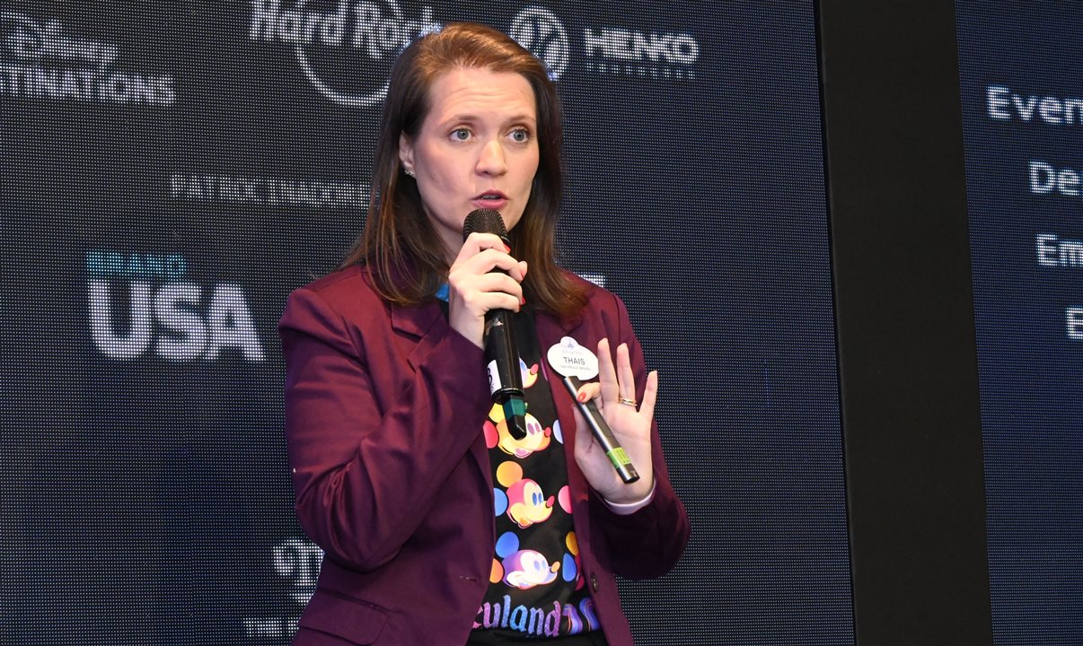 Thais Ramos tambémm apresentou as novidades Disney para os próximos anos durante o Experience USA