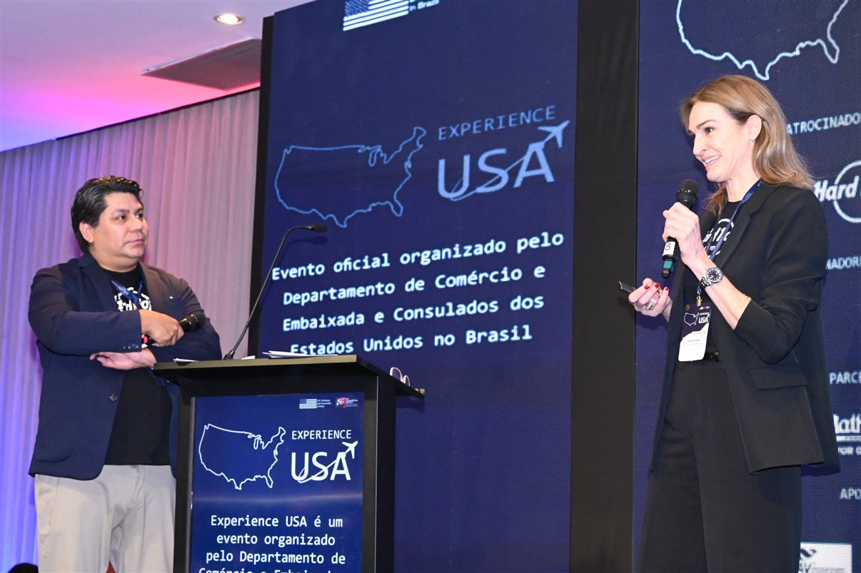 Cris Padua, da Cris Viagens, Ione Eugenio, da RRR Agência de Viagens, Sergio Costa, da Ajimex Turismo, Lia Chrispim, da Via Lazer, e Priscila, da Pristur Viagens