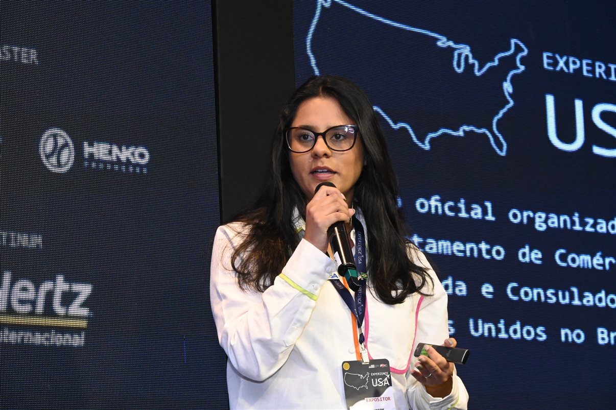 Cris Padua, da Cris Viagens, Ione Eugenio, da RRR Agência de Viagens, Sergio Costa, da Ajimex Turismo, Lia Chrispim, da Via Lazer, e Priscila, da Pristur Viagens