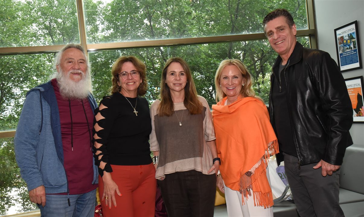 Fernando Pereira e Claudia Menezes, da GoPegasus, Daniela Maia, da Riotur, Casandra Matej e Patrick Yvars, do Visit Orlando