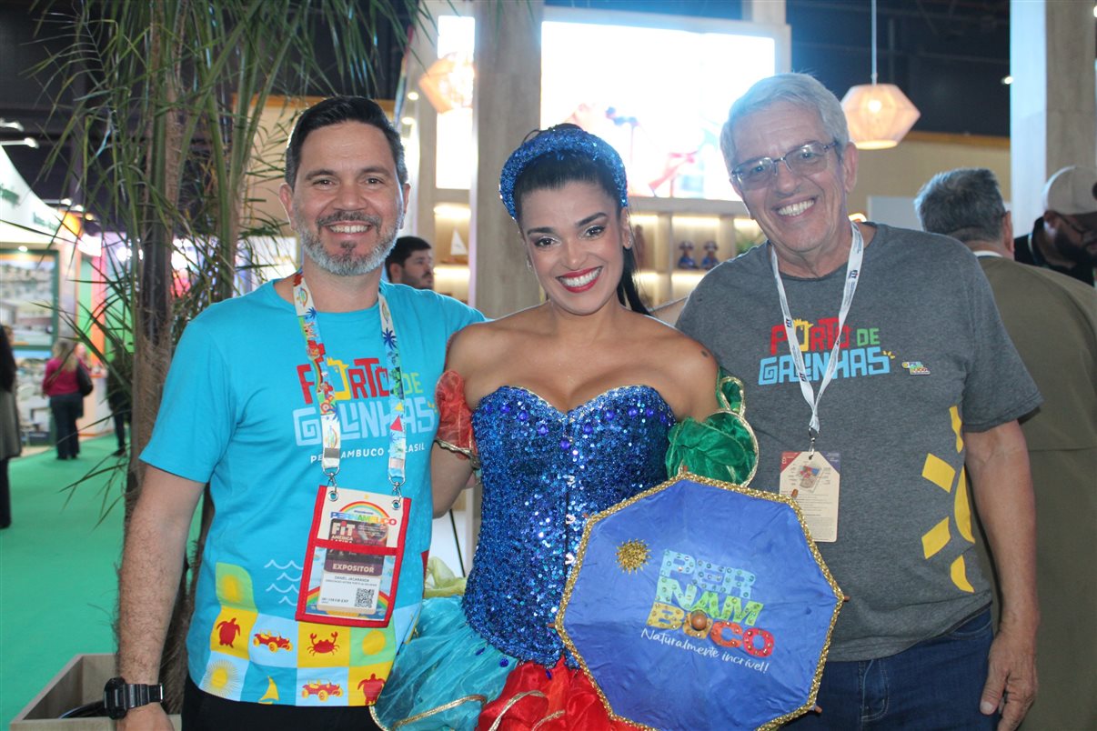 Luciana Guimarães, da B2LIVE, Gustavo Tutuca, secretário de Turismo do Rio, Fernanda Galli, da Embaixada do Brasil em Buenos Aires, Victor Bauab, da B2LIVE, e Francimeire Coelho, da Embaixada do Brasil em Buenos Aires