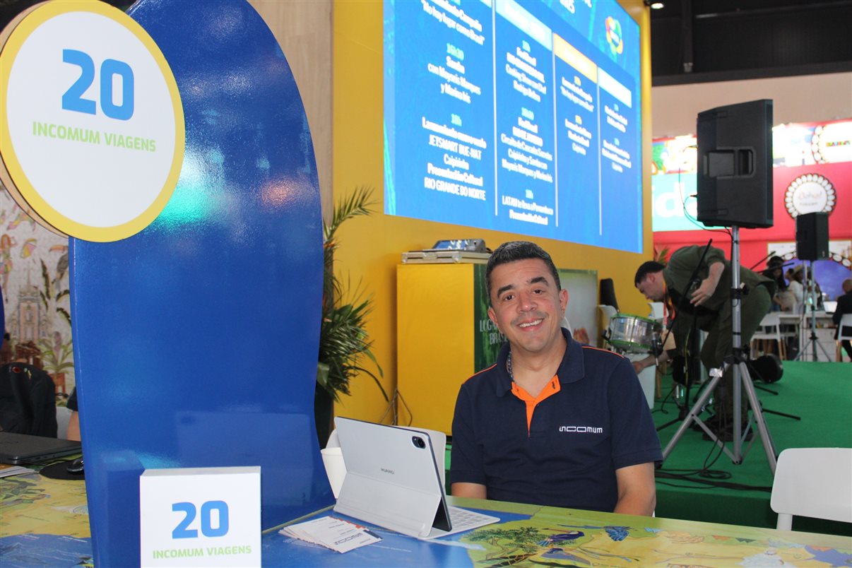 Luciana Guimarães, da B2LIVE, Gustavo Tutuca, secretário de Turismo do Rio, Fernanda Galli, da Embaixada do Brasil em Buenos Aires, Victor Bauab, da B2LIVE, e Francimeire Coelho, da Embaixada do Brasil em Buenos Aires