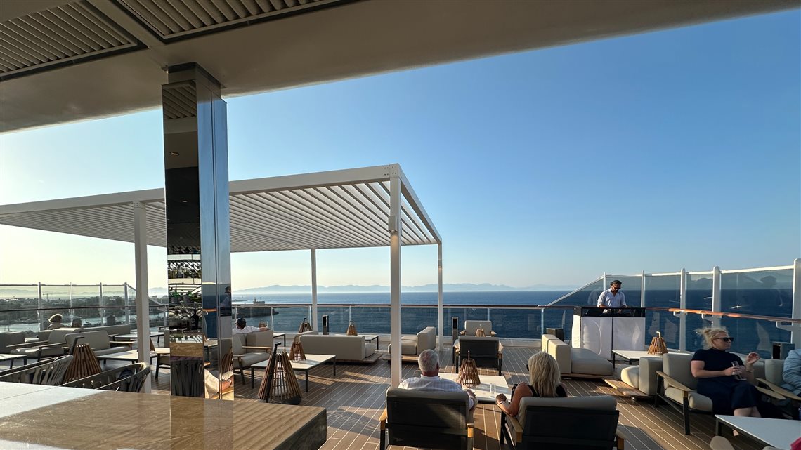 Conforto nas áreas comuns do navio é igualmente proporcional ao das suítes