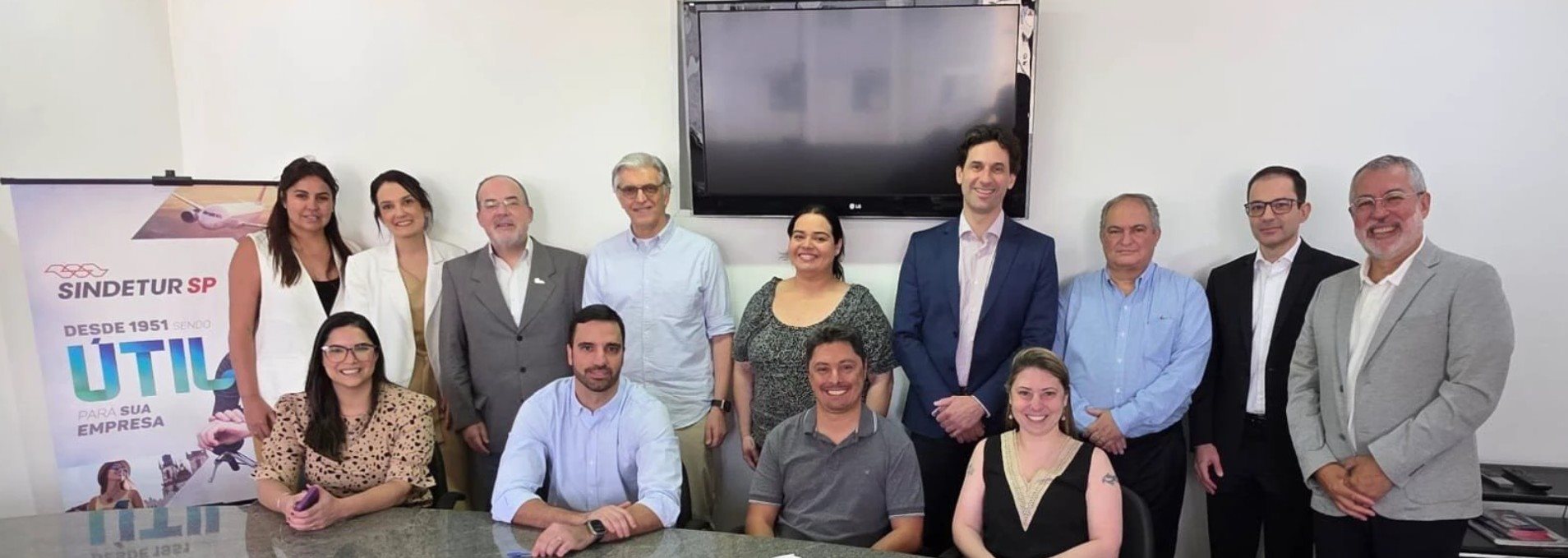 Nova diretoria do Sindicato das Empresas de Turismo de São Paulo