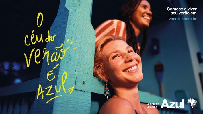 A campanha é uma nova interpretação do slogan da companhia (o Céu do Brasil é Azul)