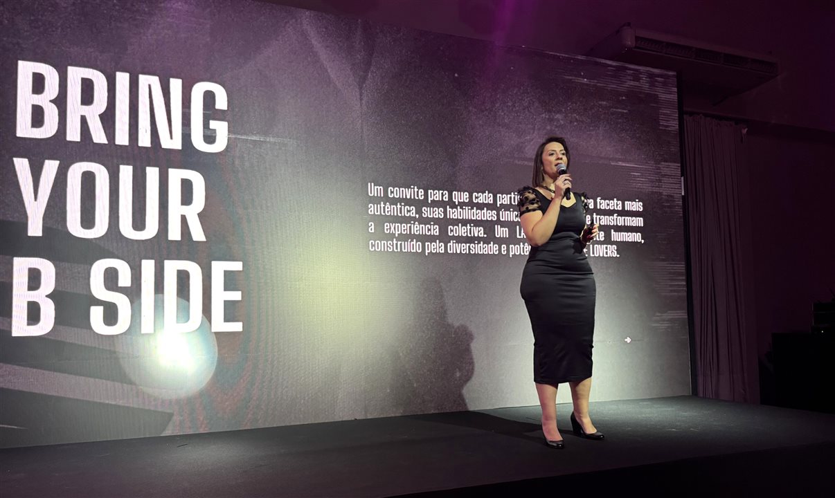 Luana Nogueira, da Alagev, apresentou as cotas de patrocínio do Lacte 21