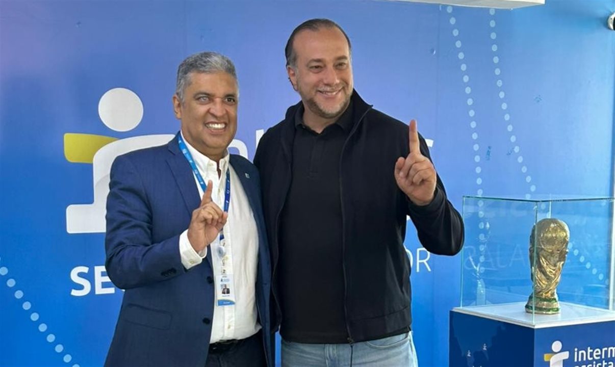 Eduardo Aoki, CEO global da Intermac, e Rodrigo Pecoraro, VP do Grupo Sabemi