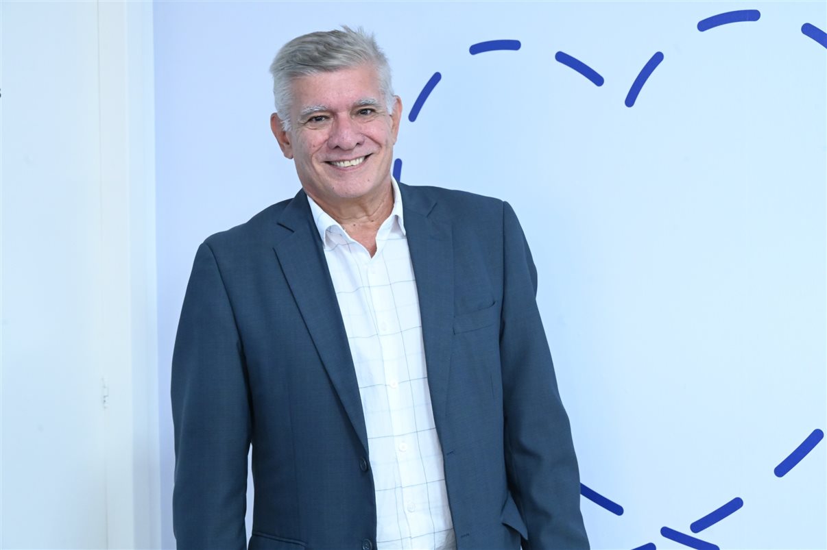 André Negrini, Marcelo Matera, Amauri Caldeira Pinto, Creusa Almeida, Juliana Assumpção, Edmar Bull, Fernando Santos, Bruno Waltrick, Lilian Marsari, Thiago Mendes, Danielle Roman e Marcelo Oliveira