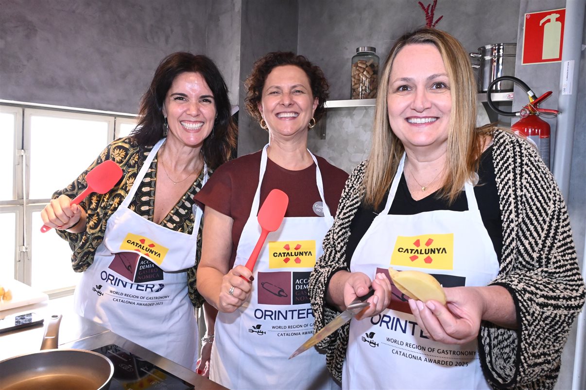 Rosane Pimentel, da Catalunha, Rosana Algate, da HR Viagens, e Barbara Bardelli, da Bardelli Viagens