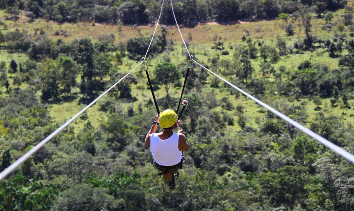 Tirolesa na Chapada dos Veadeiros