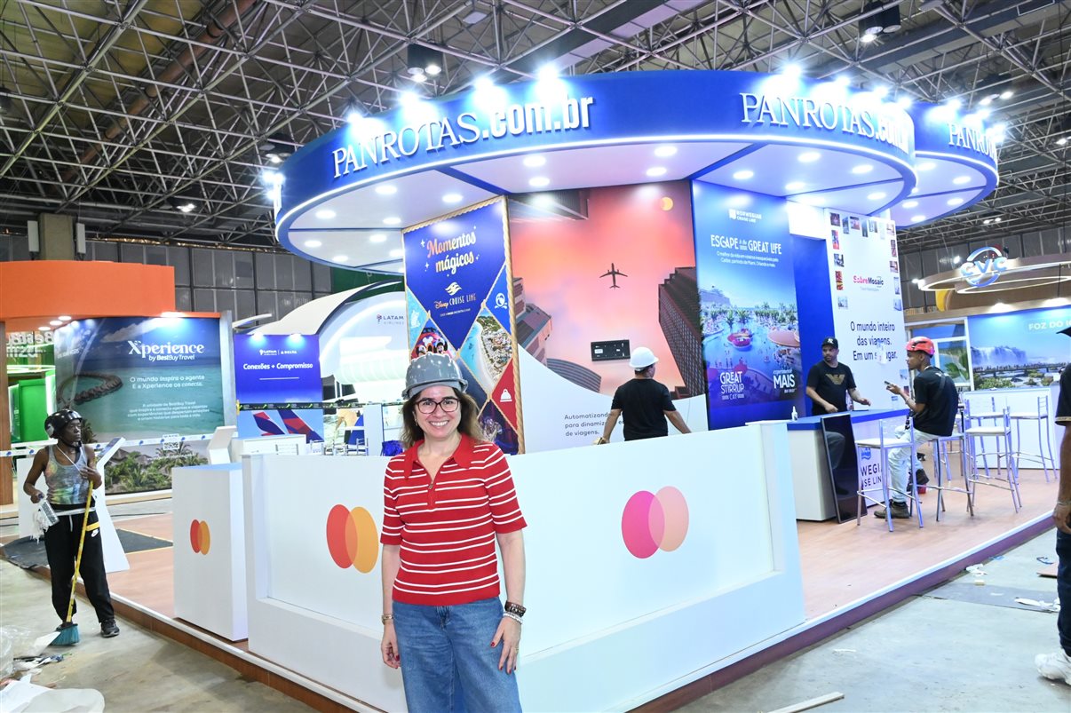 Estande PANROTAS vai ganhando forma para a feira, que começa nesta quarta-feira (8)