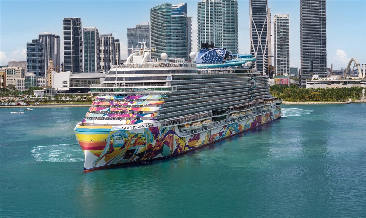 Norwegian Aqua teve sua primeira temporada de viagens para as Bermudas a partir de Nova York