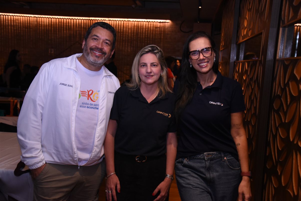 Eduardo Vansan, da Orinter, Antônio Carlos Franco, presidente da ABIH-SE, Jorge Souza, da Orinter, e Daniela Mesquita, secretaria executiva do estado do Turismo de Sergipe