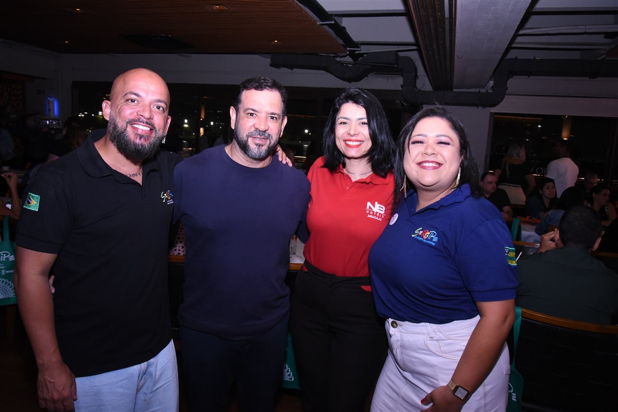 Eduardo Vansan, da Orinter, Antônio Carlos Franco, presidente da ABIH-SE, Jorge Souza, da Orinter, e Daniela Mesquita, secretaria executiva do estado do Turismo de Sergipe