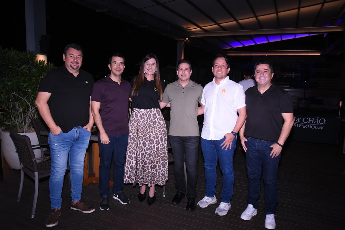 Eduardo Vansan, da Orinter, Antônio Carlos Franco, presidente da ABIH-SE, Jorge Souza, da Orinter, e Daniela Mesquita, secretaria executiva do estado do Turismo de Sergipe