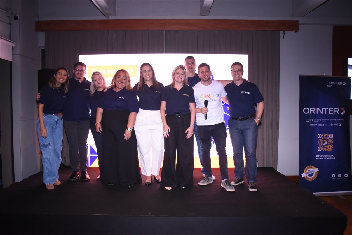 Eduardo Vansan, da Orinter, Antônio Carlos Franco, presidente da ABIH-SE, Jorge Souza, da Orinter, e Daniela Mesquita, secretaria executiva do estado do Turismo de Sergipe