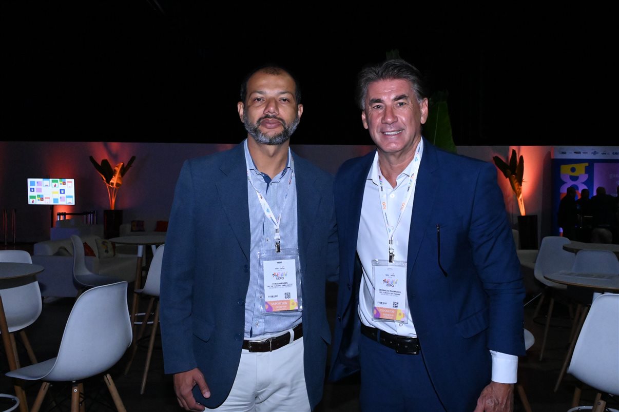 Fernando Santos, da Conextravel, e Edmar Bull, da Copastur
