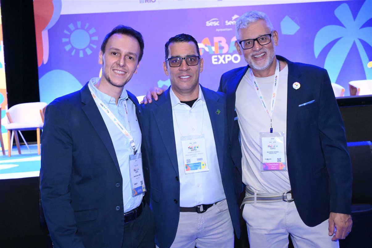 Fernando Santos, da Conextravel, e Edmar Bull, da Copastur