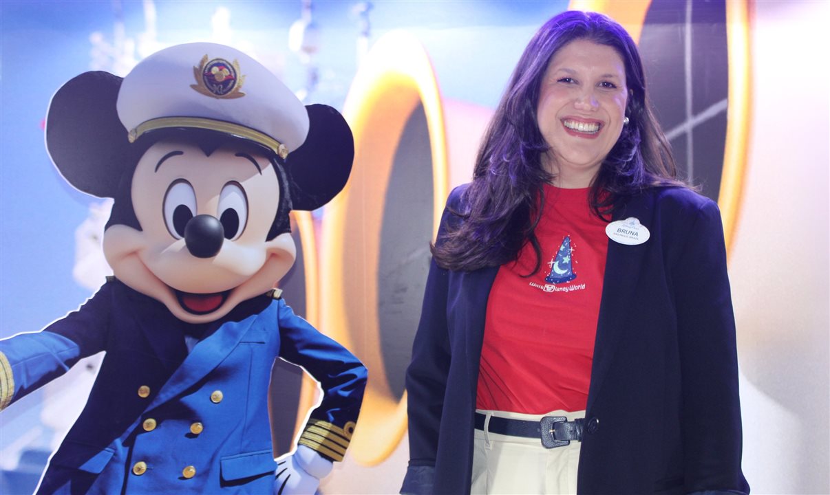 Bruna Bertozzo, gerente de Treinamentos da Disney Destinations no Brasil