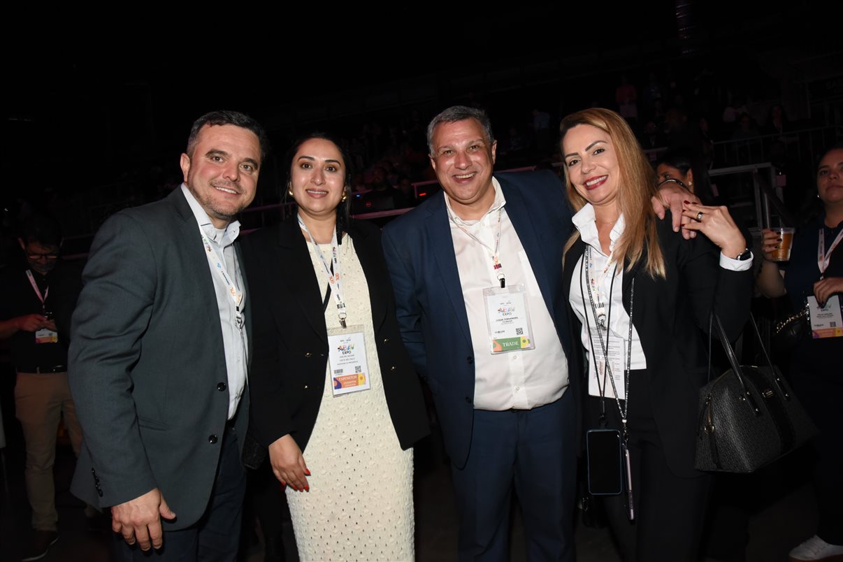 Nelson Guanabara e Isadora, da Furk Tech