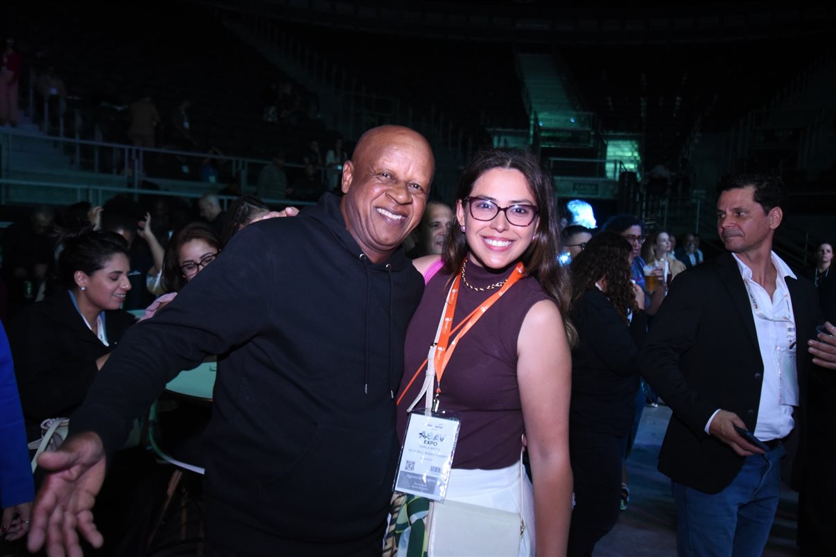 Nelson Guanabara e Isadora, da Furk Tech