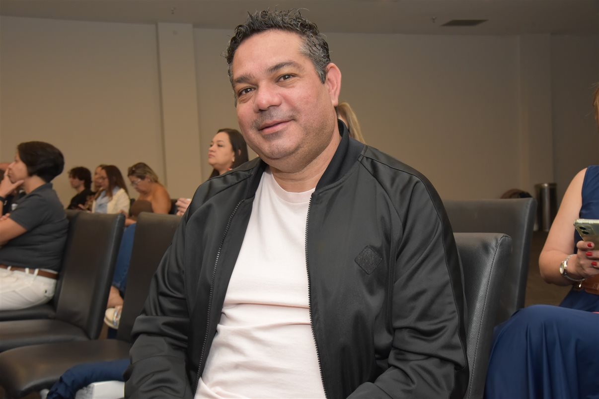 Hugo Lagares, da Visual Turismo, e Rafael Galann, da Surland