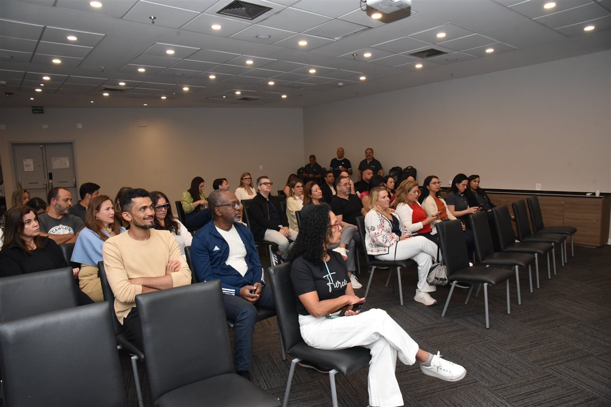 Hugo Lagares, da Visual Turismo, e Rafael Galann, da Surland