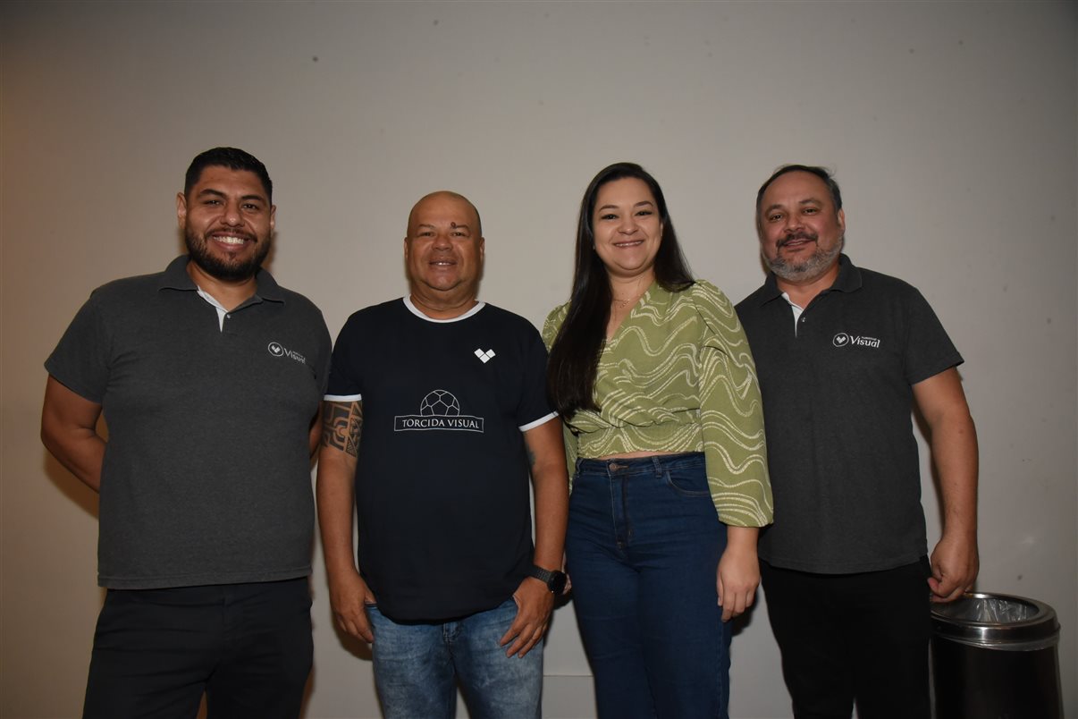 Hugo Lagares, da Visual Turismo, e Rafael Galann, da Surland