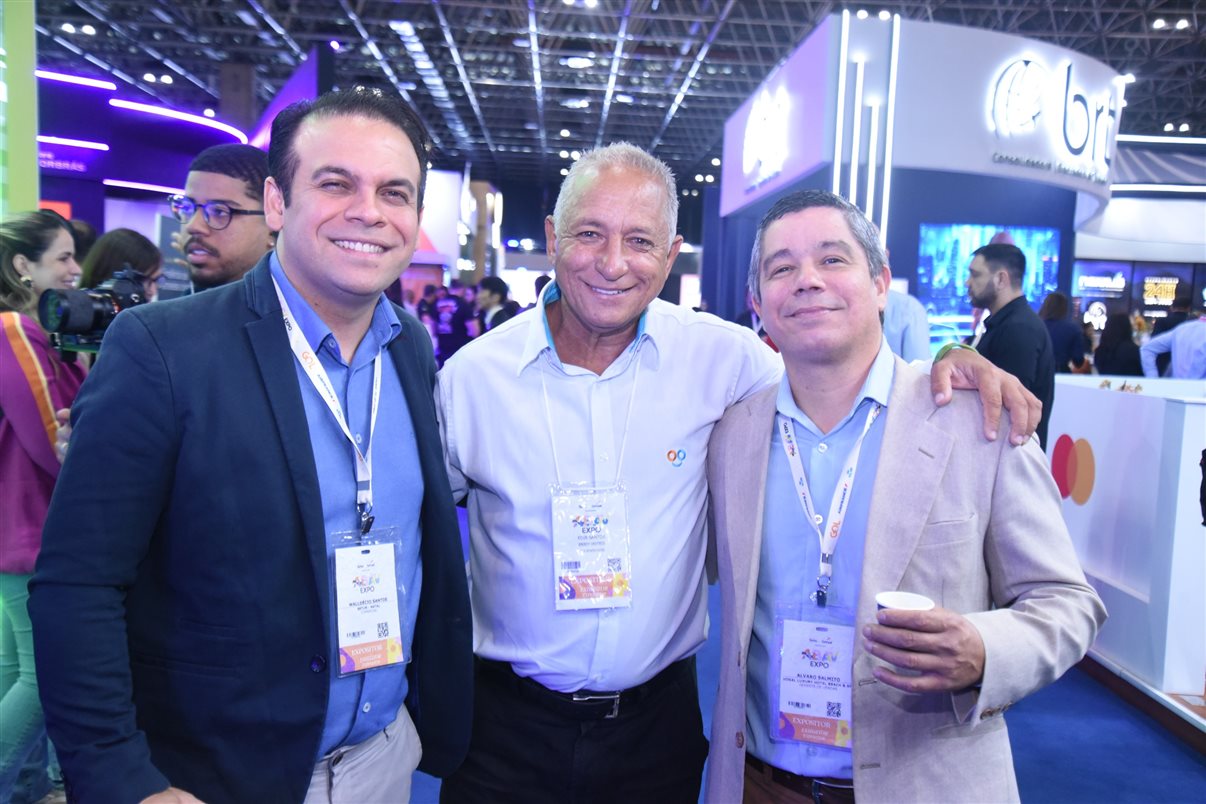 Time Sakura na Abav Expo 2025 