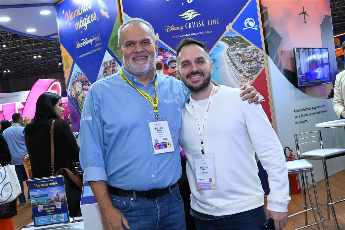 Ricardo Bezerra, Daniel Bicudo, Eduardha Borin e Anderson Serafim, da Azul