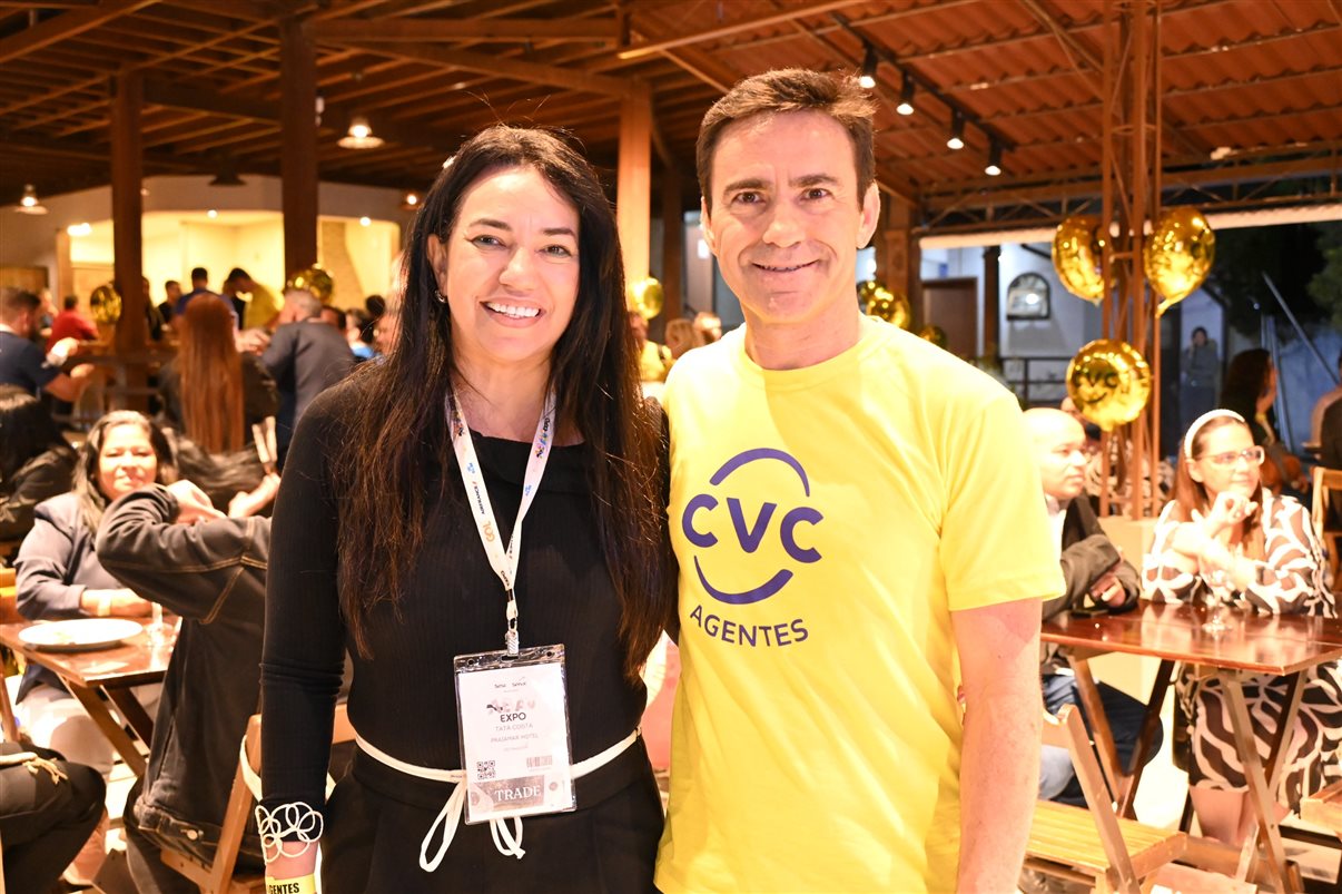 Rodrigo Galvão, da CVC, Sanclair Solon, Secretario de Turismo de Natal, Marcela Sacramento, da CVC, e Edmar Gadelha, da ABIH-RN 