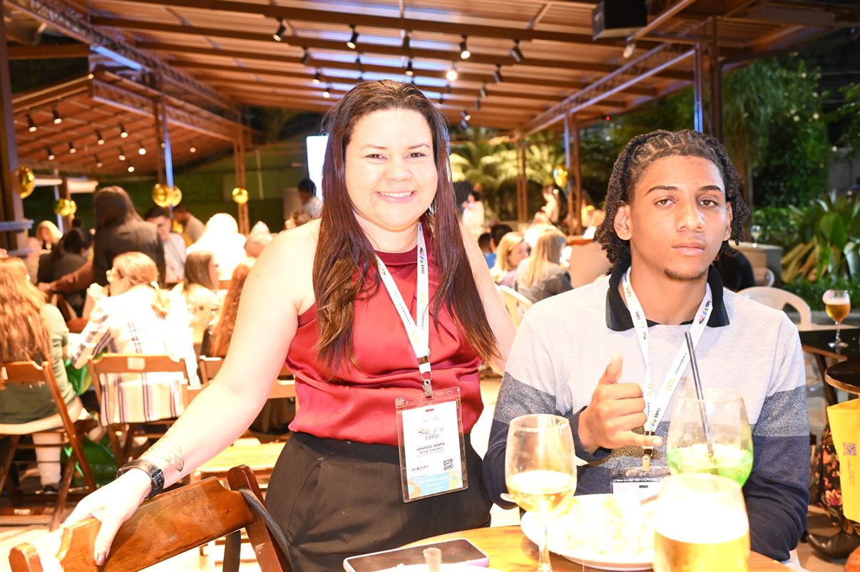 Rodrigo Galvão, da CVC, Sanclair Solon, Secretario de Turismo de Natal, Marcela Sacramento, da CVC, e Edmar Gadelha, da ABIH-RN 