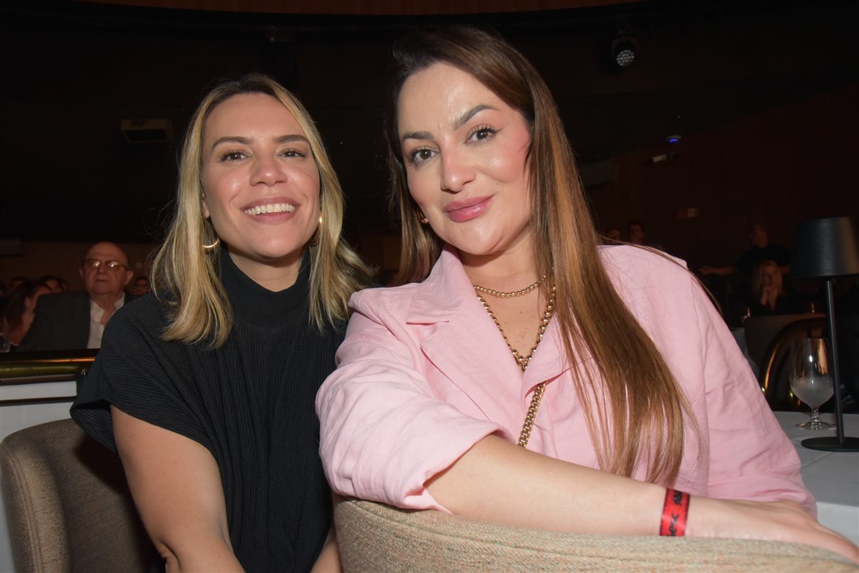 Ana Carolina Medeiros, da ABAV Nacional, e Antônio Florêncio de Queiroz Jr., da Fecomércio RJ