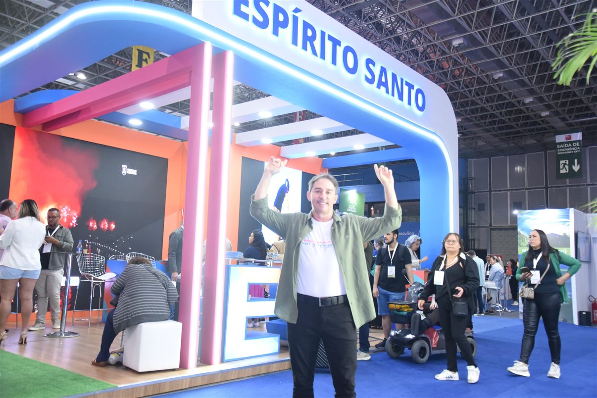 Anay Gremaud, do Enjoy Punta del Este, Paula Alves, do Ministério do Turismo do Uruguai, Giovanna Paulineli, da Orinter, Paula Alves, do Ministério do Turismo do Uruguai, e Jorge Souza, da Orinter 