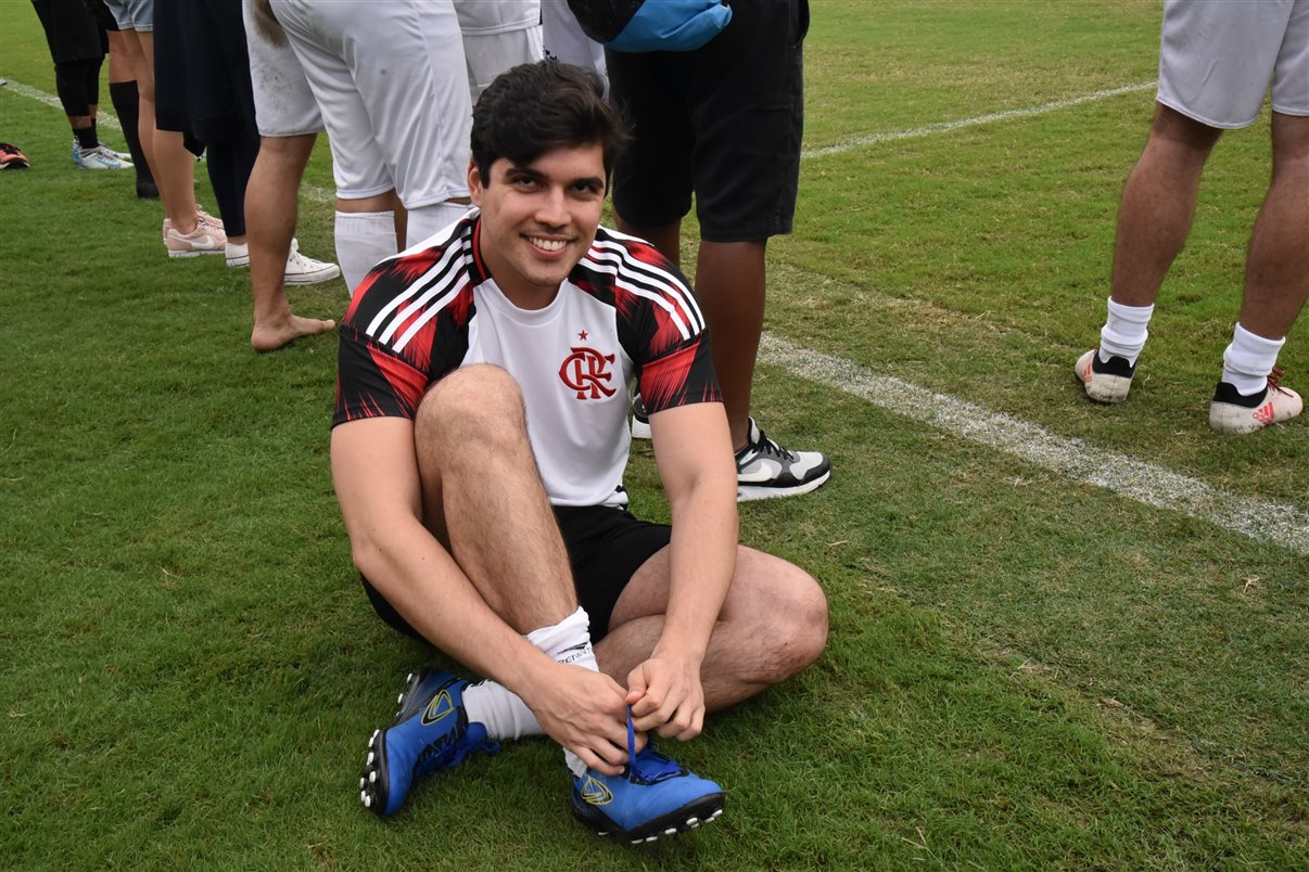 O ex-jogador Valber com Alexandre Camargo, da Assist Card