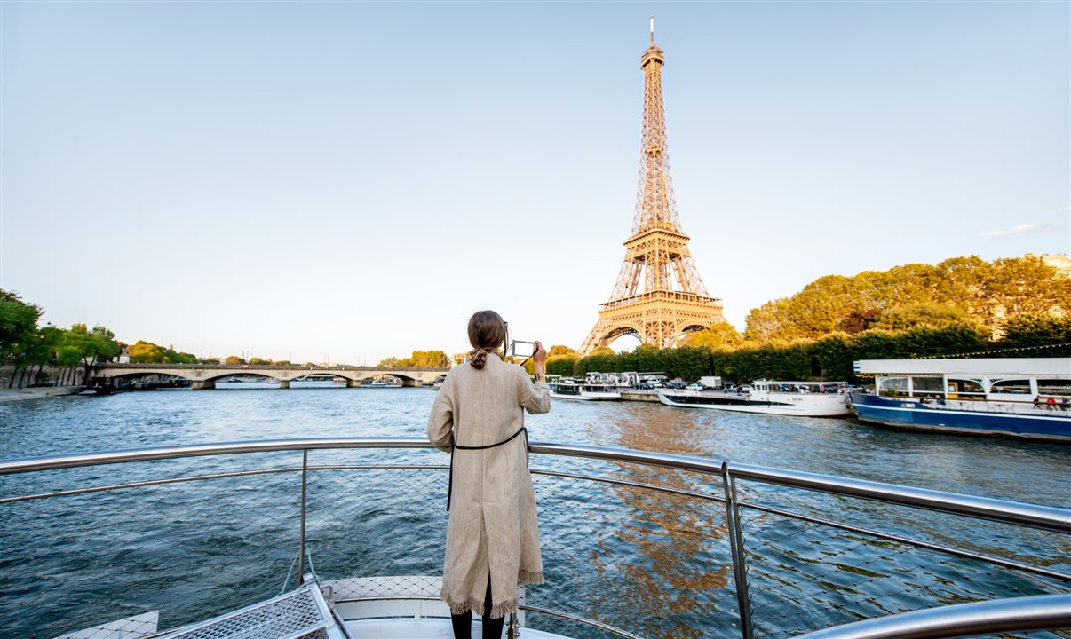 Cruzeiro pelo Sena, em Paris