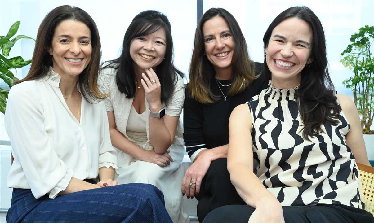 Valéria Carneiro, Fernanda Kodama, Bruna Ferraz e Nanda Serra, da Key Connection