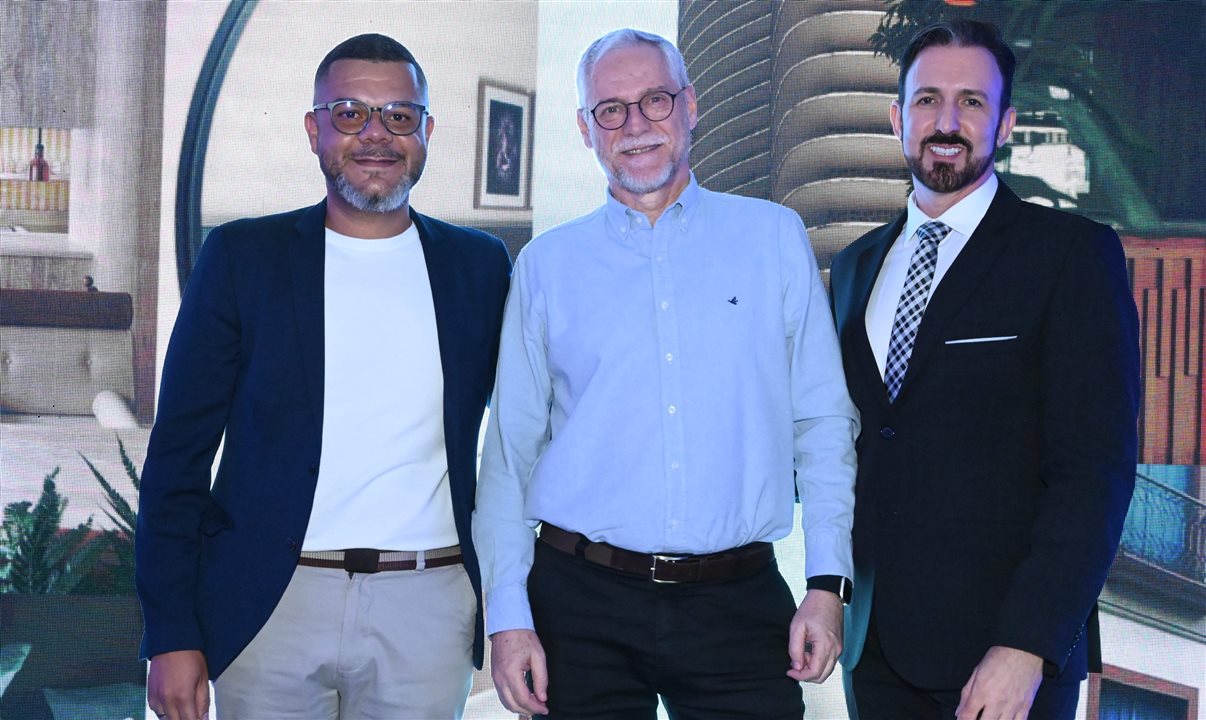 Flavio Manoel, Javier Chabot e Murilo Arruda, da Royal Hotéis