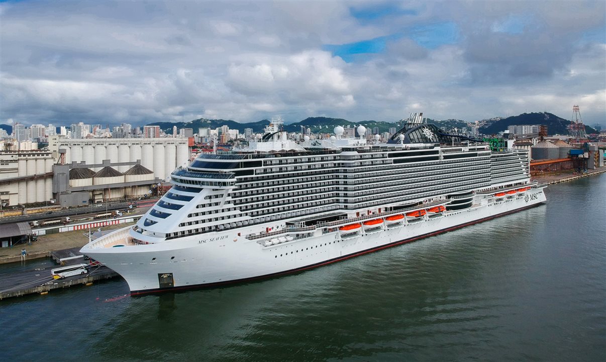 Com 38 atracações no Porto de Santos, a embarcação lidera o número de escalas e marca o início oficial da temporada 2025-2026, que segue até 19 de abril