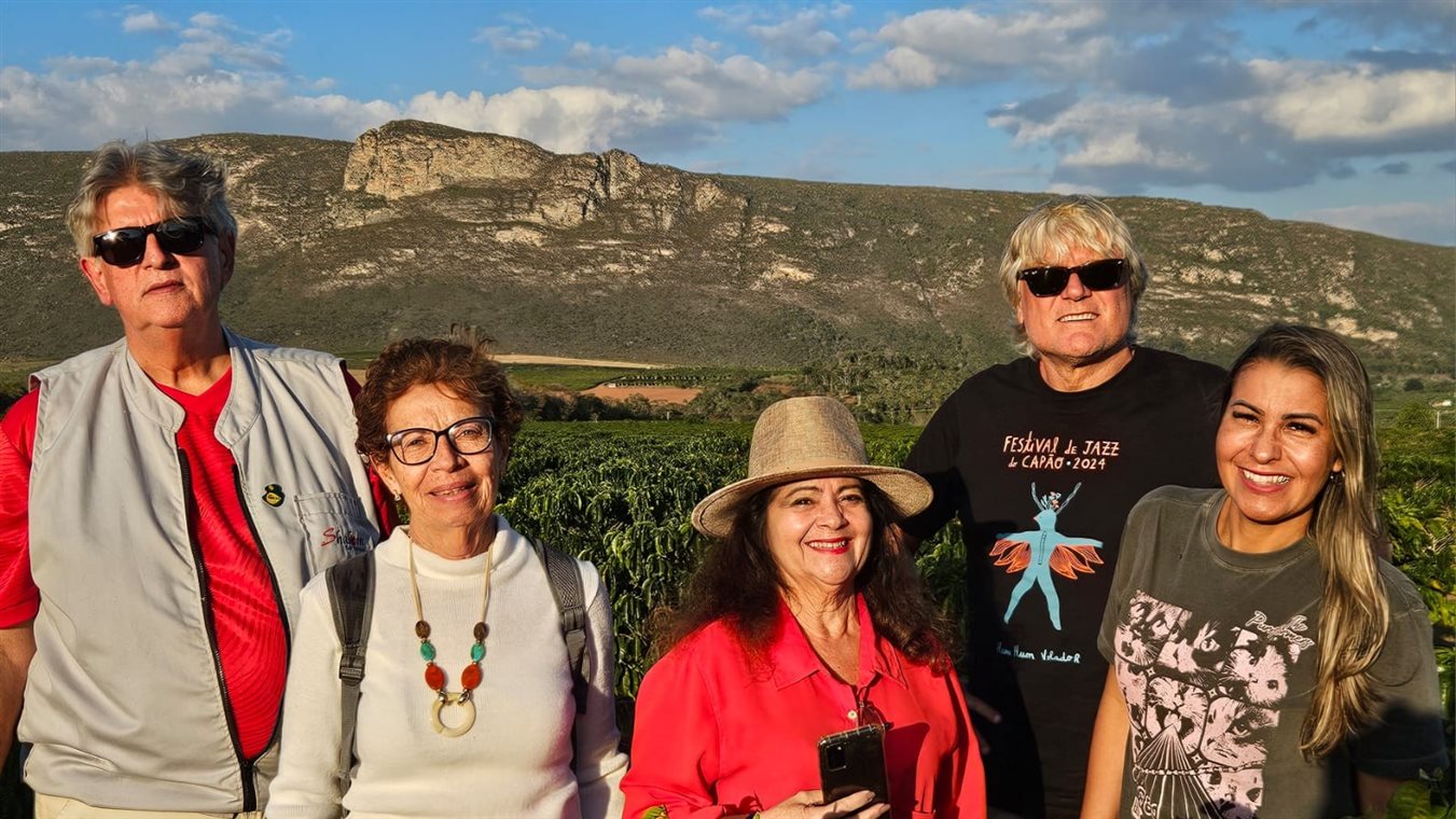 Luiz Augusto Leão Costa (Shalom Turismo), Maria Conceição dos Anjos (Brisa Sol), Lucianni Lazer (Patmos Turismo), Norberto Leitsch (Odara Tours) e Alessandra Veiga (Azul Viagens)