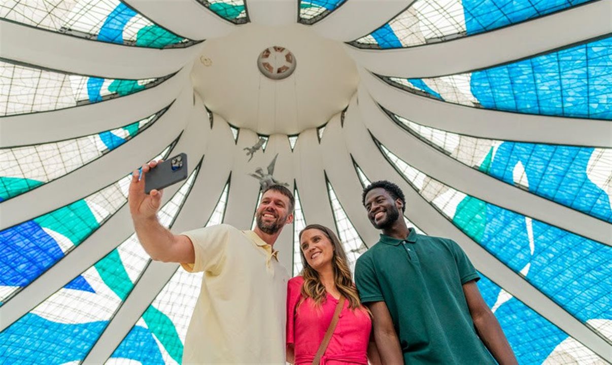 Newsletter da Embratur, Dadosfera destacou o registro de alta do Turismo internacional no Brasil