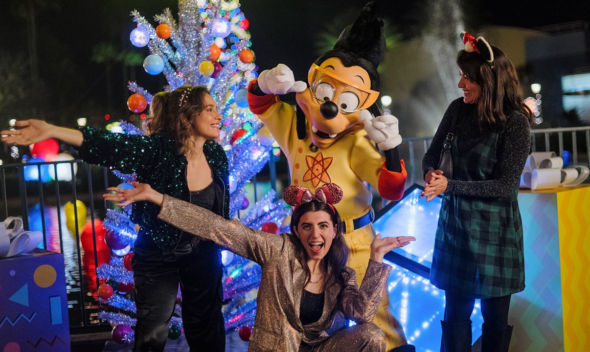 Visitantes podem encontrar personagens da Disney durante o evento