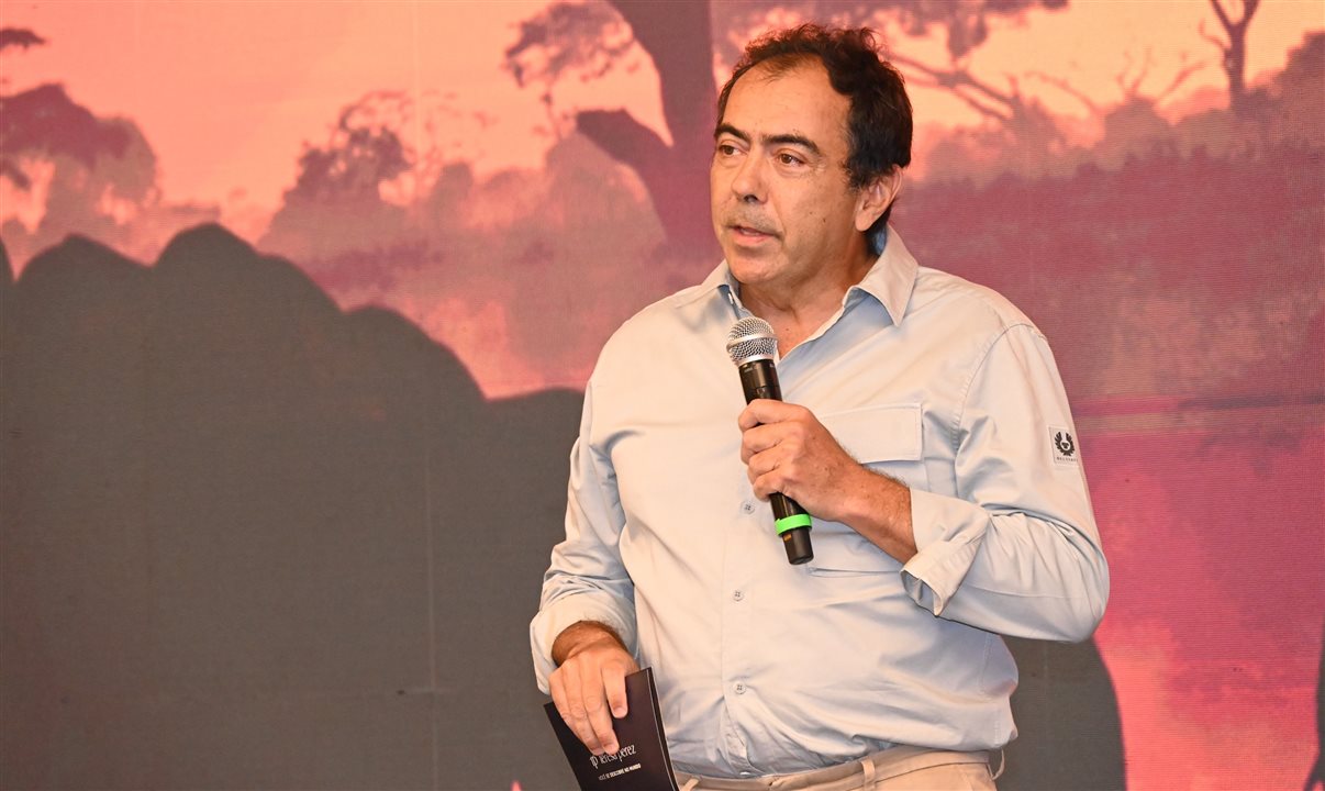 Tomás Perez fala com agentes de viagens e fornecedores parceiros no TP Africa Partners