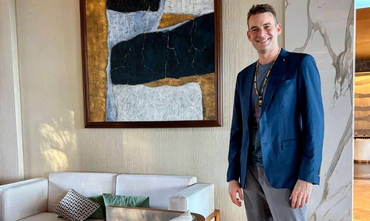 Jolyon Hyne, diretor de Vendas de Lazer do 1 Hotel South Beach