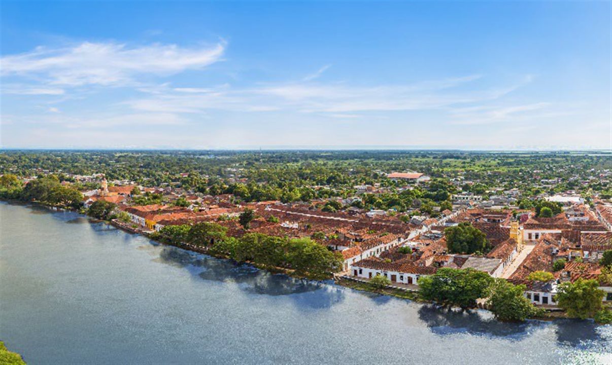 AmaMelodia foi projetado para oferecer vistas panorâmicas das paisagens das cidades ribeirinhas da Colômbia