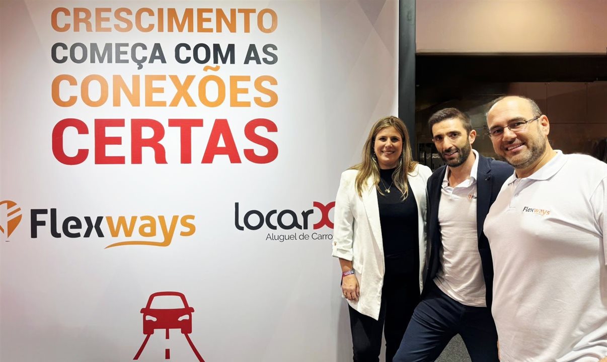 Lívia Villar (CEO Locarx), Gabriel Madero (CEO Flexways) e Luis Fernando Miguel (Country Manager Flexways)