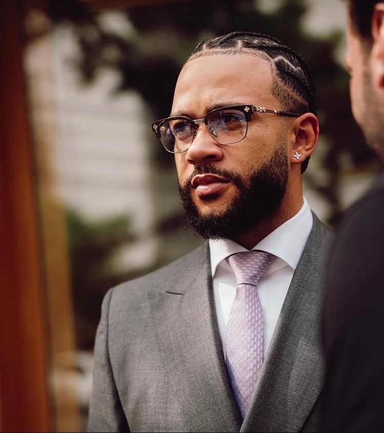 O jogador holandês vive no hotel de luxo desde sua chegada ao Corinthians, ainda no ano passado