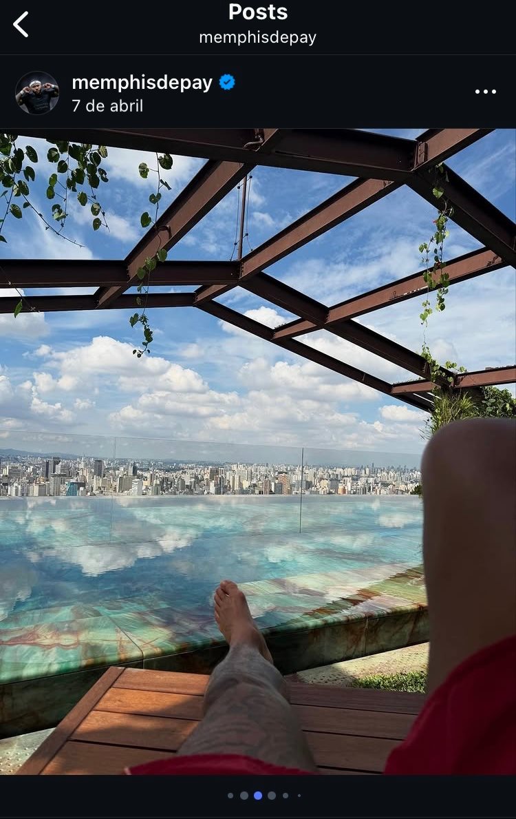 De sua suíte, Memphis Depay tem uma visão privilegiada da capital paulista